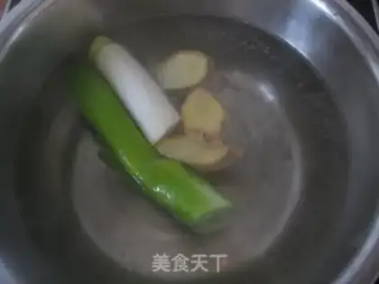Make Chinese hamburger step 1
