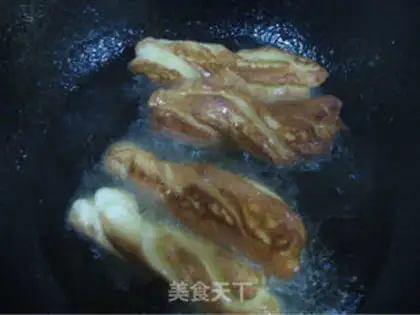 Make Anxin Youtiao step 17