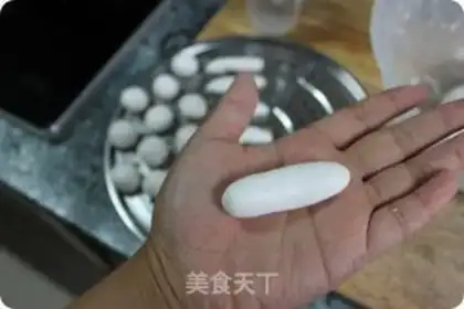 Make Cooking dumplings with cabbage step 3
