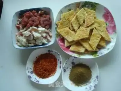 Make stir-fried barbecue with naan step 1