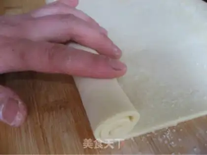 Make butterfly crisp step 5