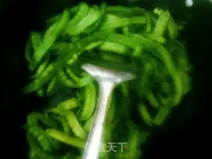 Make stir-fried peas step 6