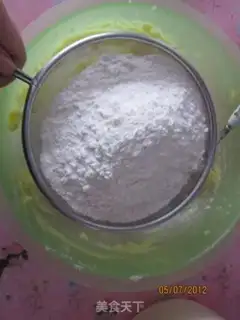 Make Margaret Biscuits step 2