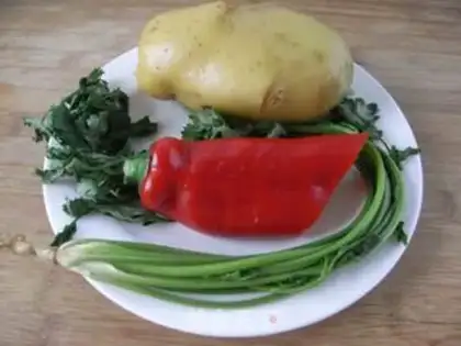 Make Stir hot and sour shredded potatoes step 0