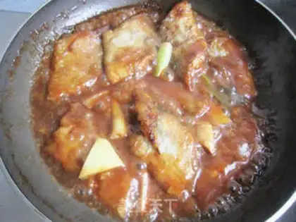 Make braised hairtail step 5