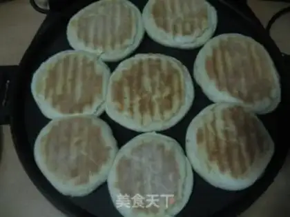 Make Chinese hamburger step 11