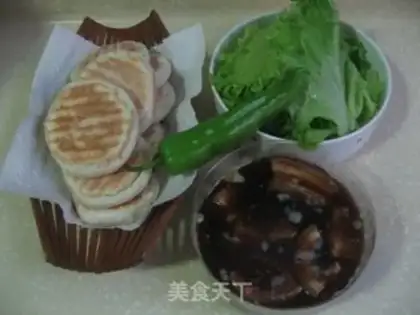 Make Chinese hamburger step 12