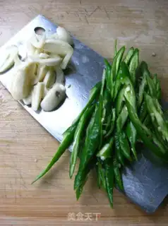 Make stir-fried pork with shredded potatoes step 3