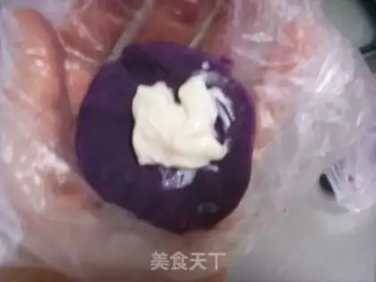 Make Purple potato cheese balls step 5