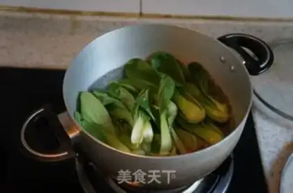Make Half-gluten and half-meat beef noodles step 7