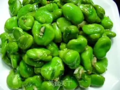 Make Garlic green broad beans step 4