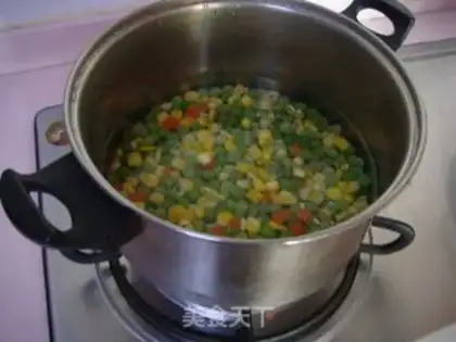 Make Colorful diced chicken step 1