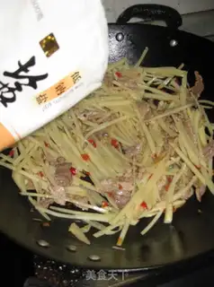 Make stir-fried pork with shredded potatoes step 9