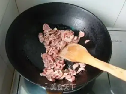 Make Stewed rice with duck gizzards in abalone sauce step 0