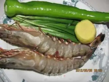 Make Fresh shrimp and cat ears step 10