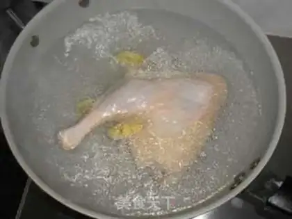 Make Duck legs in soy sauce step 1
