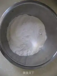 Make manual bread step 2