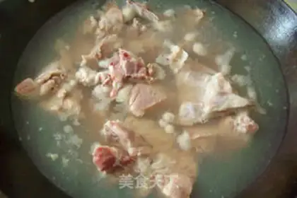 Make Tomato ribs soup step 1