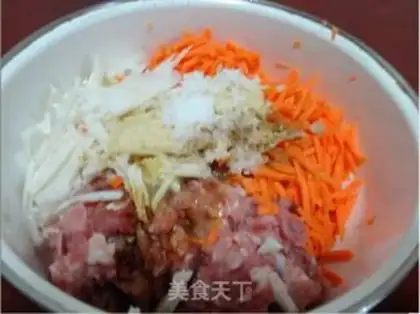 Make Thousand slices of meat rolls step 0