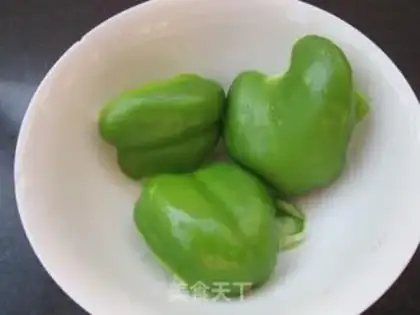 Make egg filling cake step 1