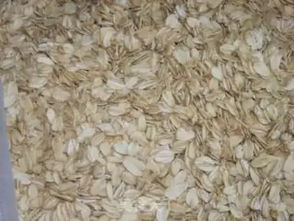 Make Chinese oatmeal bread step 1