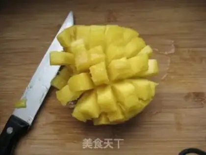 Make Mango purple rice in coconut juice step 3