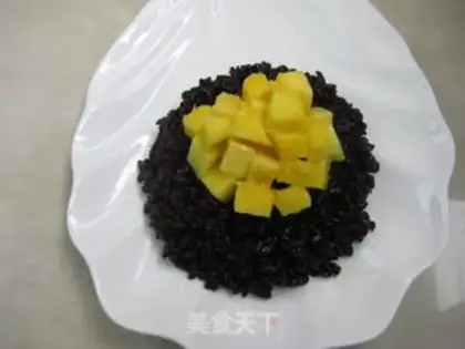 Make Mango purple rice in coconut juice step 4