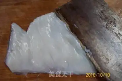 Make Fugui Jinxiu Seafood Cup step 7