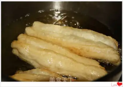 Make Home-made fried dough sticks step 5