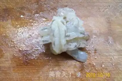 Make Fugui Jinxiu Seafood Cup step 8