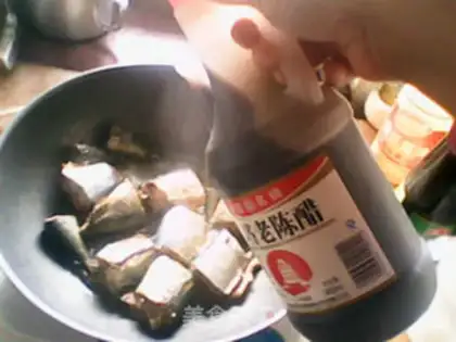 Make Braised Spanish mackerel step 1
