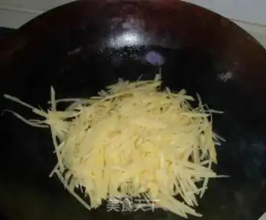 Make Curry shredded potatoes step 2