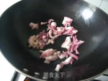 Make Hui tea dried green pepper shredded pork step 6