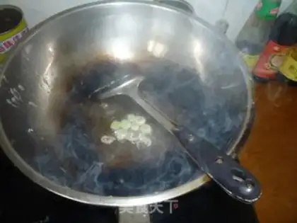 Make Scrambled eggs with garlic sprouts step 2