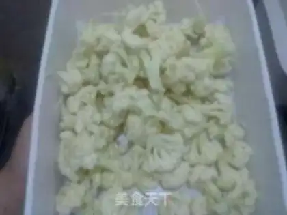 Make cumin cauliflower step 1