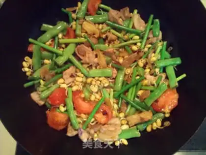 Make Doujiao braised noodles step 5