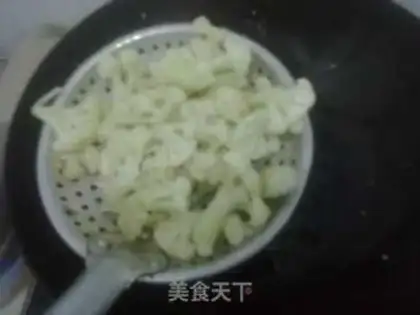 Make cumin cauliflower step 3
