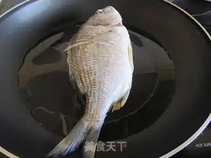Make Pan-fried fish and braised tofu step 0