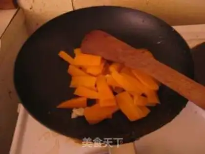 Make stir-fried bacon with fresh vegetables step 5