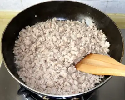 Make Sichuan-style mixed sauce step 2