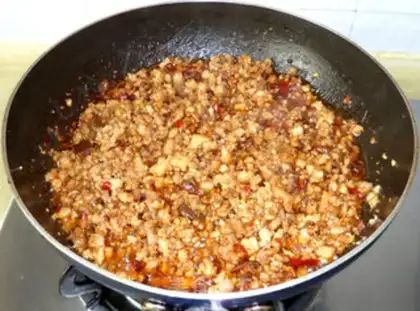 Make Sichuan-style mixed sauce step 5