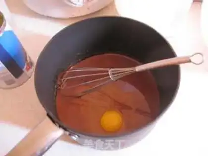 Make Chocolate condensed milk qi feng step 2