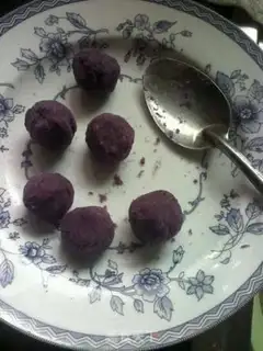 Make Love cakes step 1