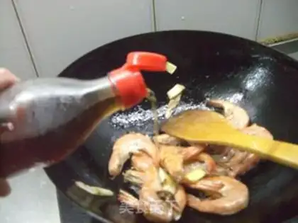 Make Oiled prawns step 3