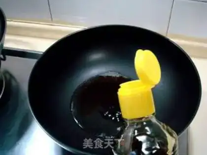 Make Stewed cabbage with mushroom in oyster sauce step 6