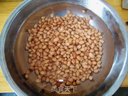 Make Old vinegar peanuts step 1