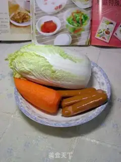 Make stir-fried three shredded cabbage step 0