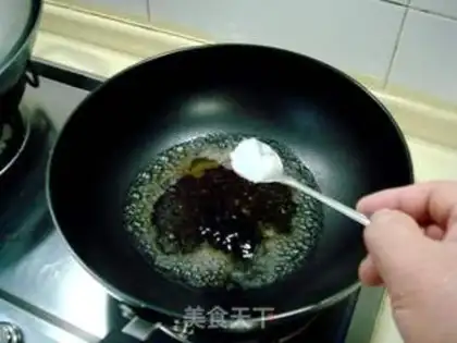 Make Stewed cabbage with mushroom in oyster sauce step 8