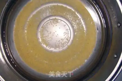 Make Grape, apple and yellow rice porridge step 3