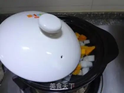 Make Stewed cabbage with mushroom in oyster sauce step 10
